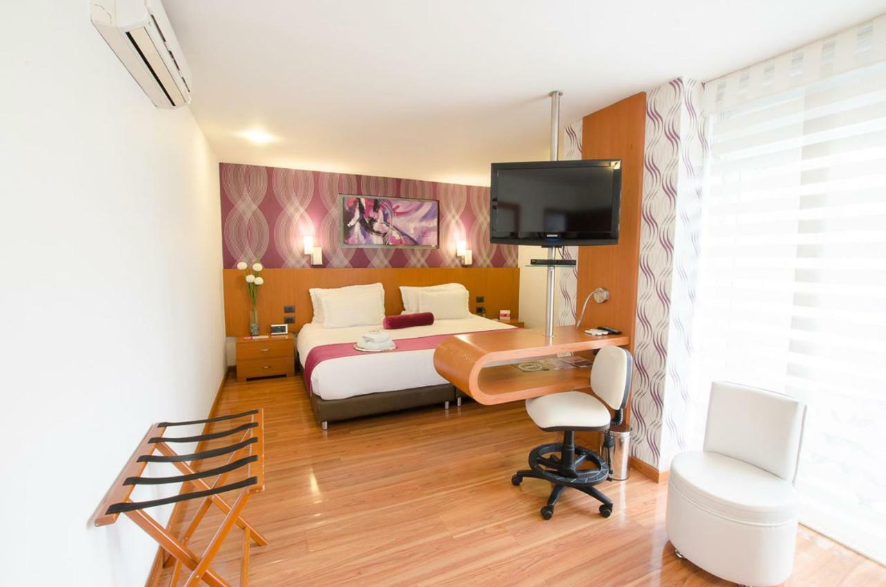 Top Deck Hotel بيريرا المظهر الخارجي الصورة