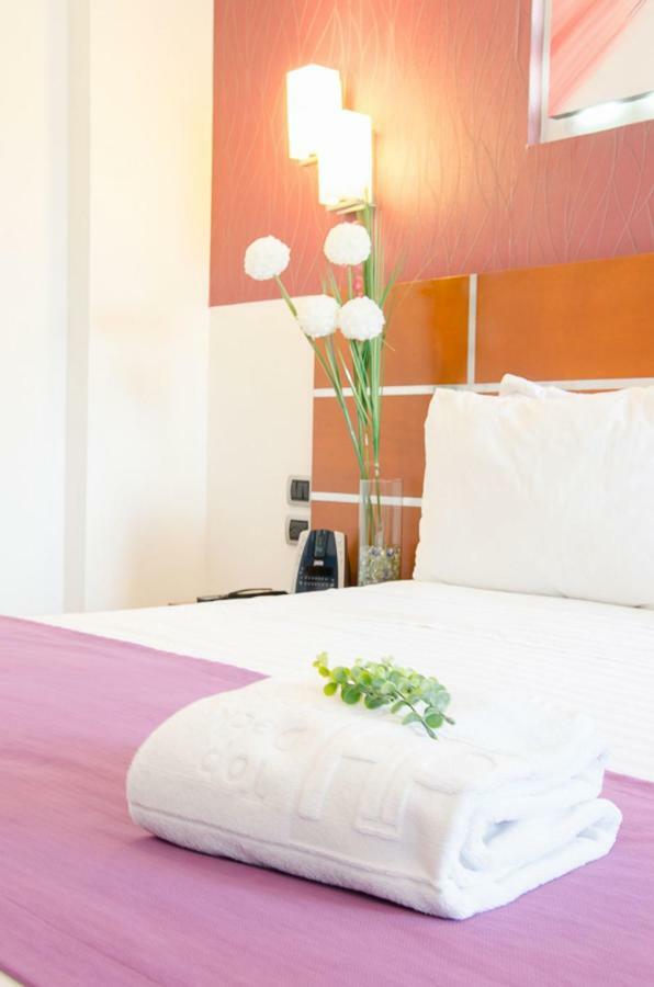 Top Deck Hotel بيريرا المظهر الخارجي الصورة