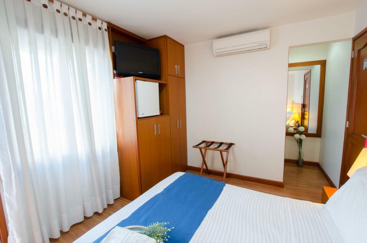 Top Deck Hotel بيريرا المظهر الخارجي الصورة