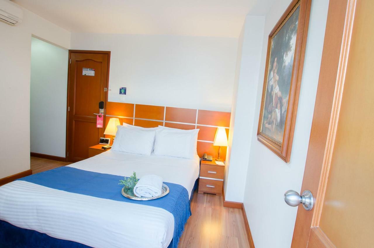 Top Deck Hotel بيريرا المظهر الخارجي الصورة